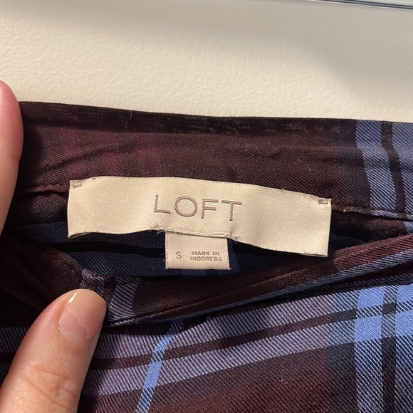 Loft off the shoulder top - Picture 2 of 2